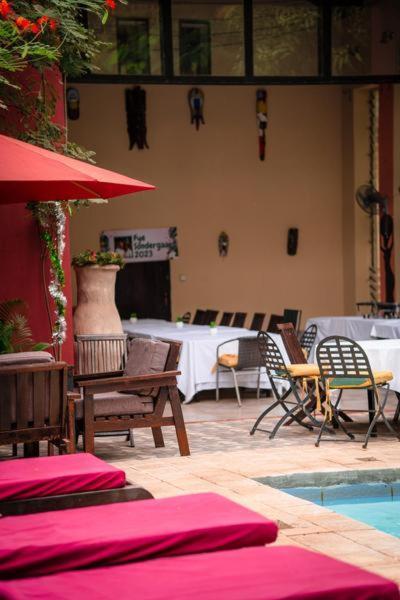 מלון Brufut Hibiscus House Gambia מראה חיצוני תמונה