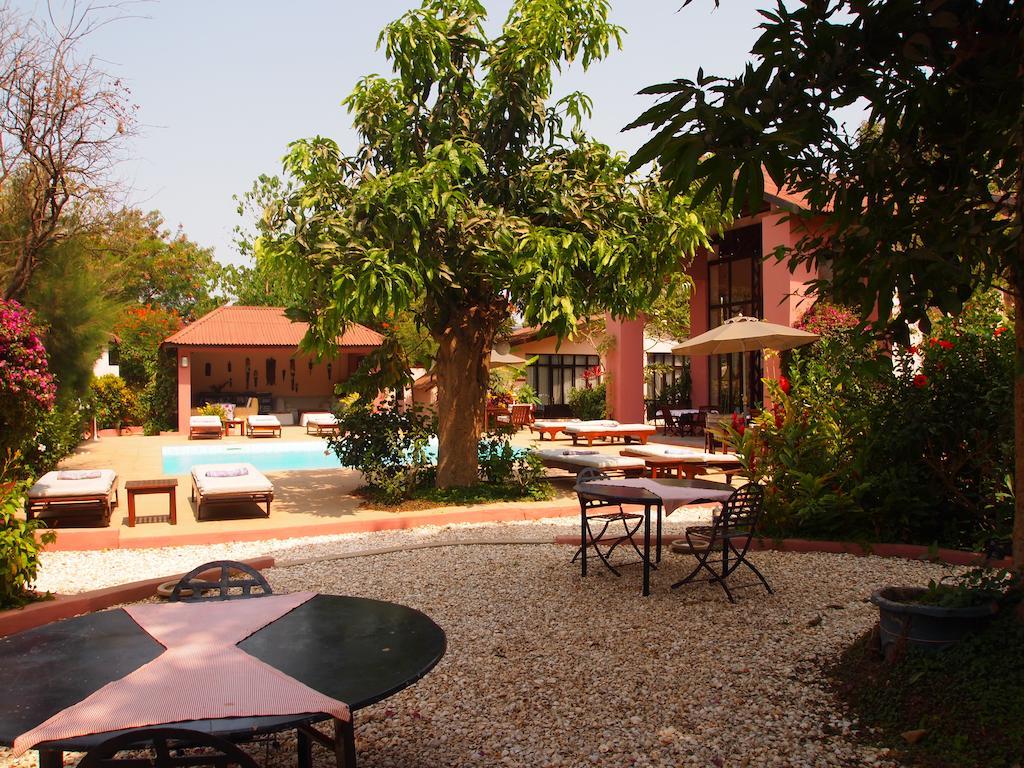 מלון Brufut Hibiscus House Gambia מראה חיצוני תמונה