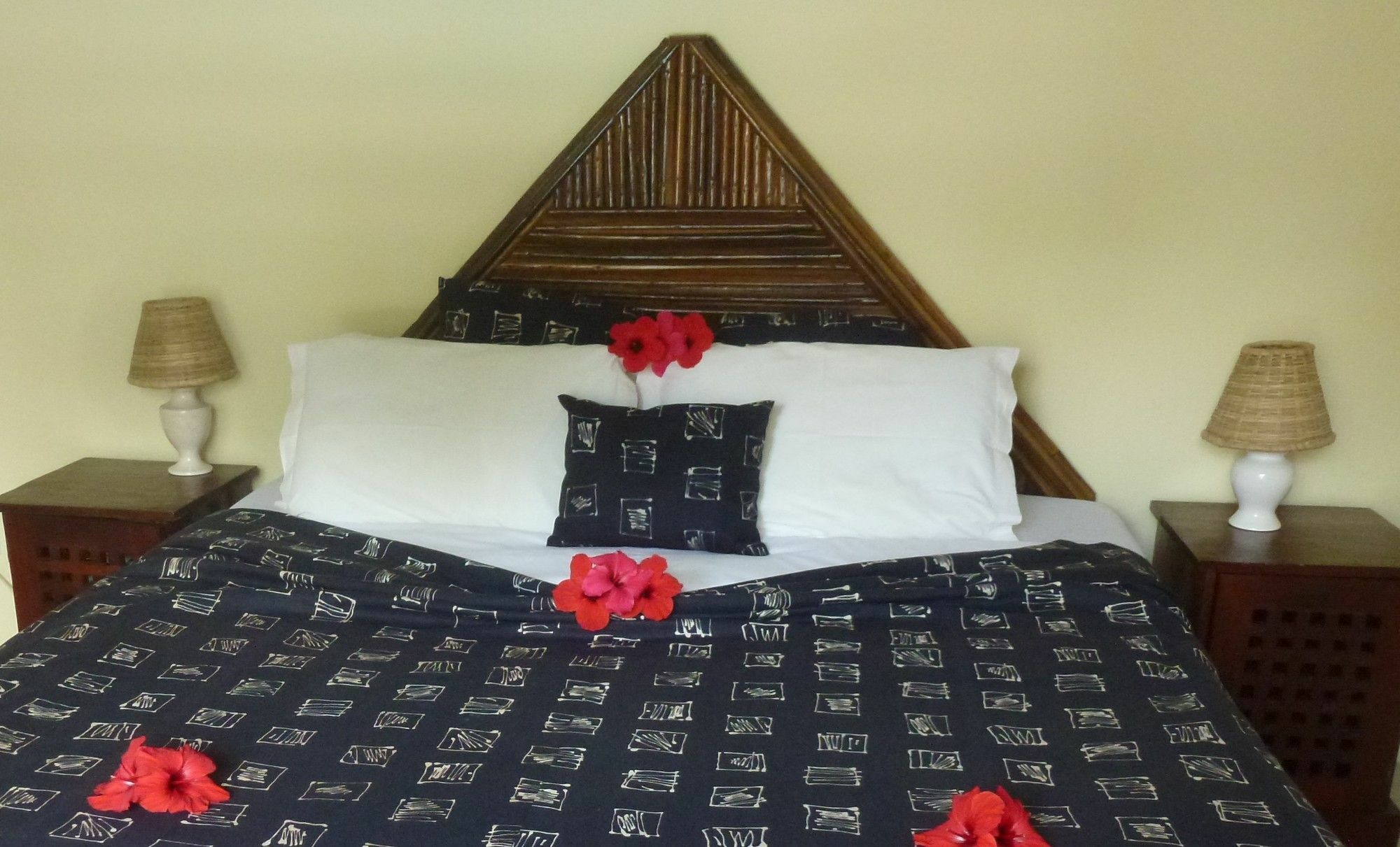 מלון Brufut Hibiscus House Gambia מראה חיצוני תמונה